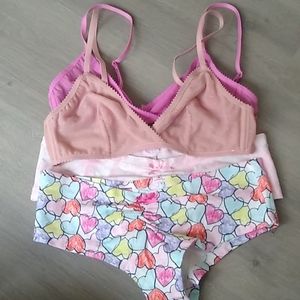 Bralette and undie bundle